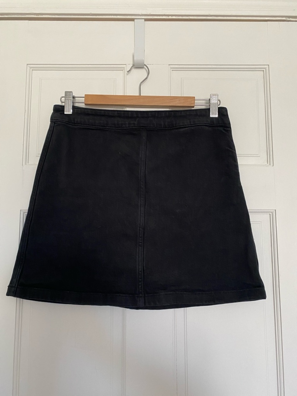 Black Aritzia Wilfred denim mini skirt - size 10